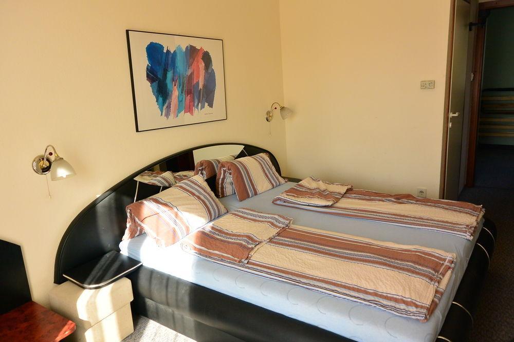 부다페스트 Belle Fleur Panzio B&B 외부 사진